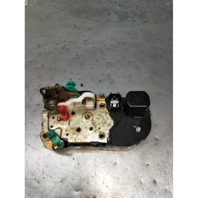 Recambio de motor cierre centralizado trasero izquierdo para chrysler neon ii 2.0 16v referencia OEM IAM  5P 1999