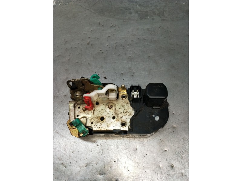 Recambio de motor cierre centralizado trasero izquierdo para chrysler neon ii 2.0 16v referencia OEM IAM  5P 1999