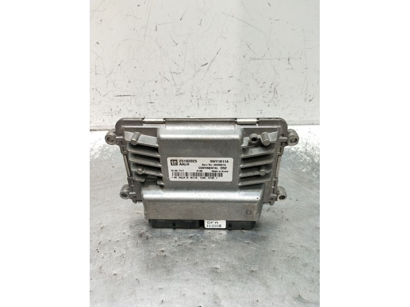 Recambio de centralita motor uce para chevrolet spark (m300) 1.0 referencia OEM IAM 5WY1K11A 25182025 96958816 2010