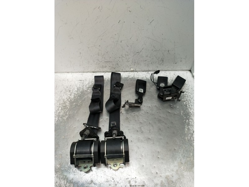 Recambio de juego cinturones trasero para renault megane iii grandtour (kz0/1) 1.6 16v (kz0u, kz1b, kz1u) referencia OEM IAM  5P
