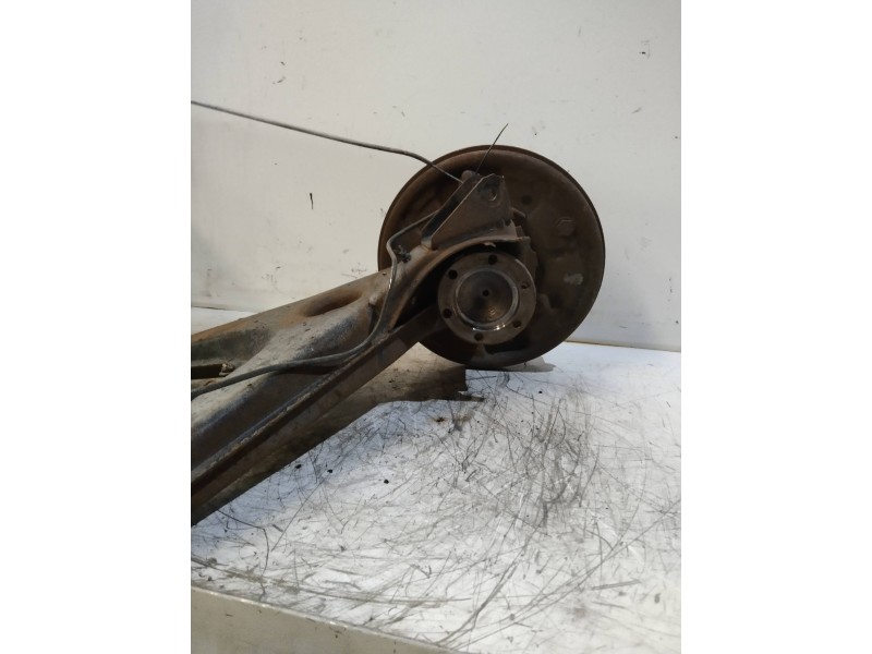 Recambio de mangueta trasera izquierda para bmw serie 3 (e21) 316 referencia OEM IAM   