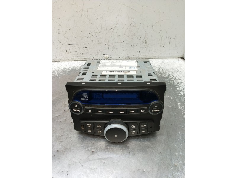 Recambio de sistema audio / radio cd para chevrolet spark (m300) 1.0 referencia OEM IAM AGC1252RMB 95909153 2010