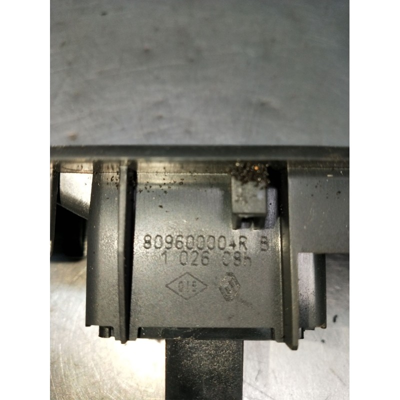 Recambio de mando elevalunas delantero derecho para renault megane iii grandtour (kz0/1) 1.6 16v (kz0u, kz1b, kz1u) referencia O
