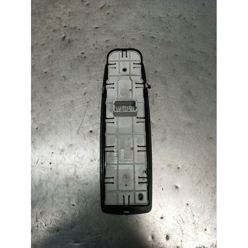Recambio de mando elevalunas delantero izquierdo para renault megane iii grandtour (kz0/1) 1.6 16v (kz0u, kz1b, kz1u) referencia