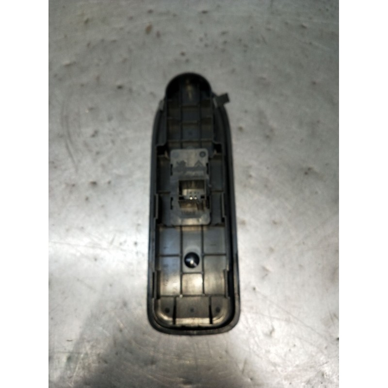 Recambio de mando elevalunas delantero derecho para citroën c5 iii (rd_) 1.6 hdi 110 referencia OEM IAM 96661102XT 5P 2008