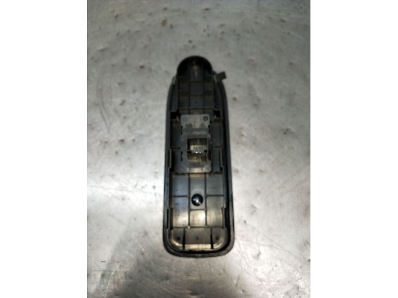 Recambio de mando elevalunas delantero derecho para citroën c5 iii (rd_) 1.6 hdi 110 referencia OEM IAM 96661102XT 5P 2008