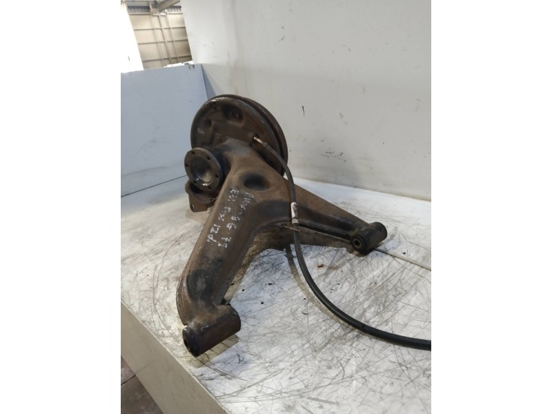 Recambio de mangueta trasera izquierda para bmw serie 3 (e21) 316 referencia OEM IAM   