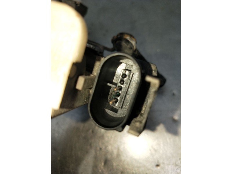 Recambio de motor cierre centralizado delantero derecho para audi a3 (8l1) 1.6 referencia OEM IAM  5P 2000