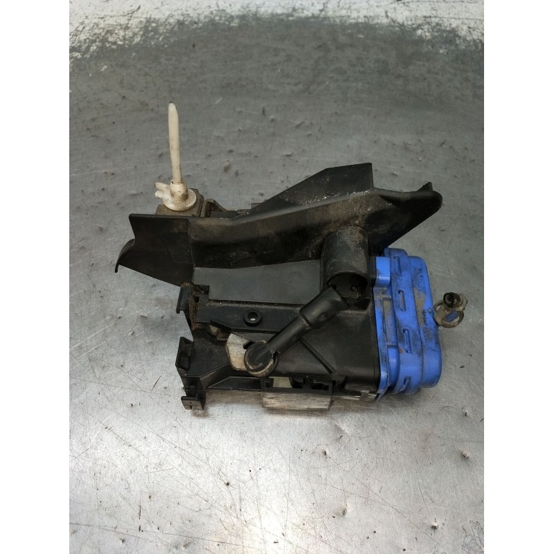 Recambio de motor cierre centralizado trasero izquierdo para audi a3 (8l1) 1.6 referencia OEM IAM  5P 2000