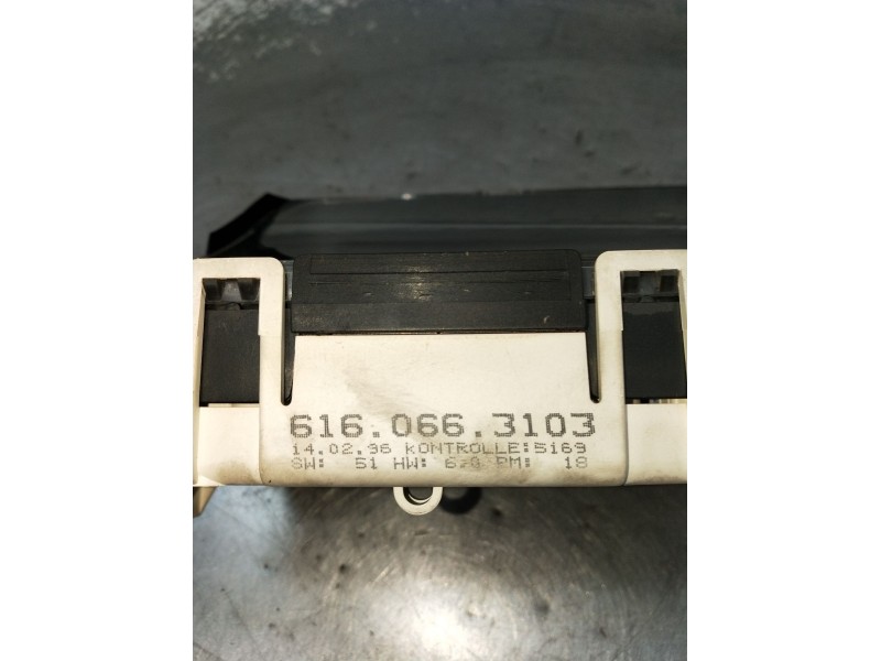 Recambio de cuadro instrumentos para volkswagen passat b3/b4 (3a2, 35i) 1.6 referencia OEM IAM 6160663103  