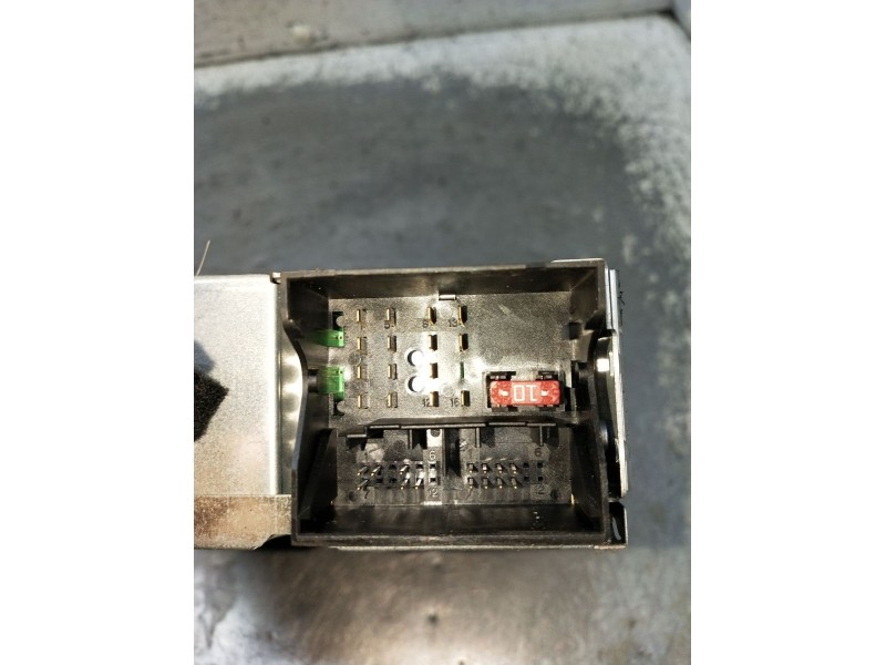Recambio de sistema audio / radio cd para peugeot 207/207+ (wa_, wc_) 1.6 hdi referencia OEM IAM 96662669XT04 A2C53393080 2009