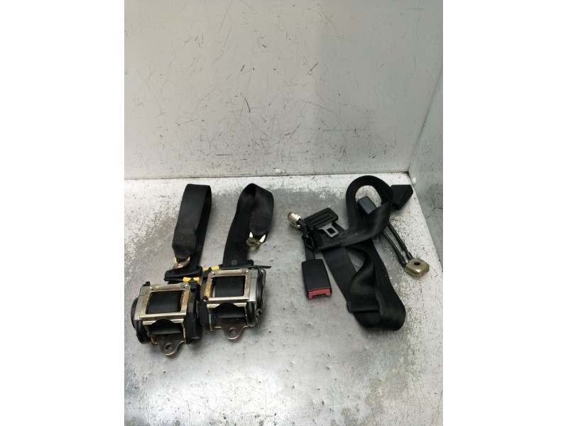 Recambio de juego cinturones trasero para audi a3 (8l1) 1.6 referencia OEM IAM  5P 2000