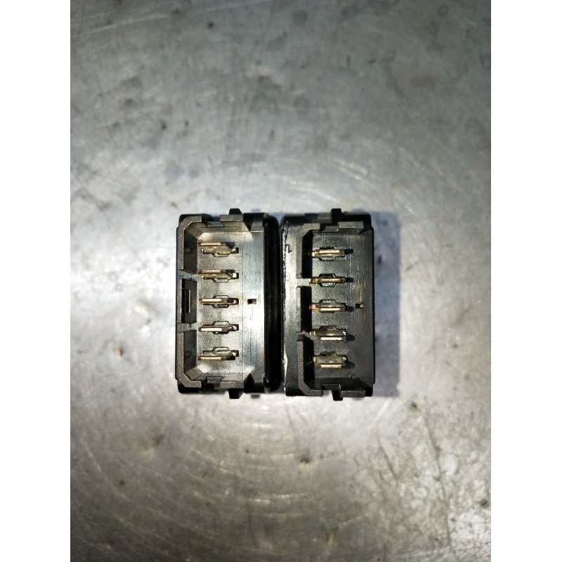 Recambio de mando elevalunas delantero izquierdo para citroën xsara break (n2) 1.9 td referencia OEM IAM  5P 