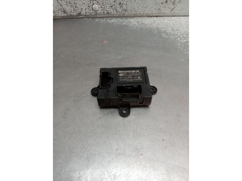 Recambio de modulo electronico para jaguar xj luxury referencia OEM IAM FW9314D618AC  2009