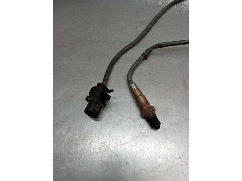 Recambio de sonda lambda para jaguar xj luxury referencia OEM IAM 0281004125 9X2Q9D375AA 2009