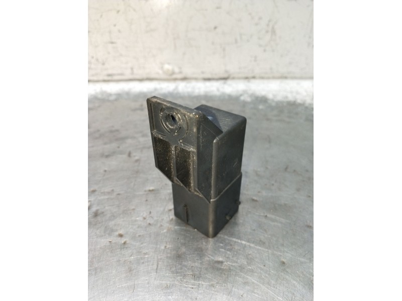 Recambio de caja precalentamiento para peugeot 2008 (--.2013) active referencia OEM IAM 9803299780 51299058A 2016