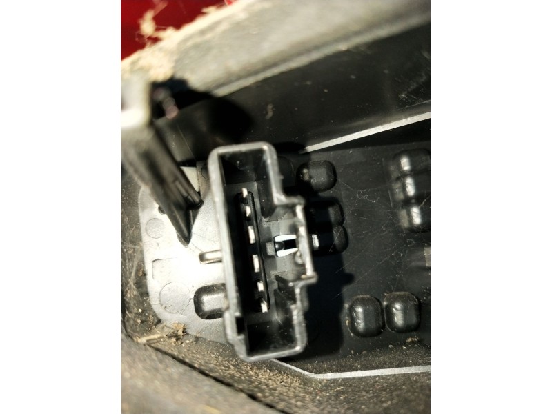 Recambio de piloto trasero izquierdo para peugeot 207/207+ (wa_, wc_) 1.6 hdi referencia OEM IAM   2009