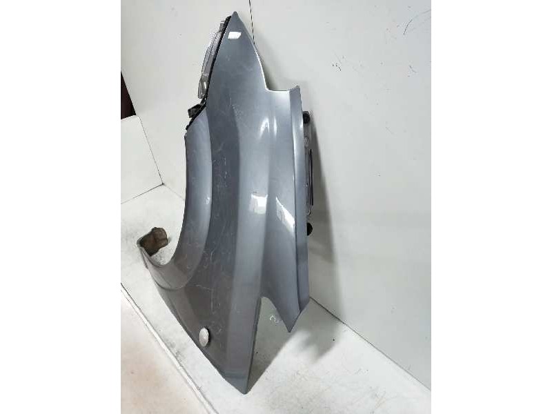 Recambio de aleta delantera izquierda para opel meriva 1.6 16v referencia OEM IAM   