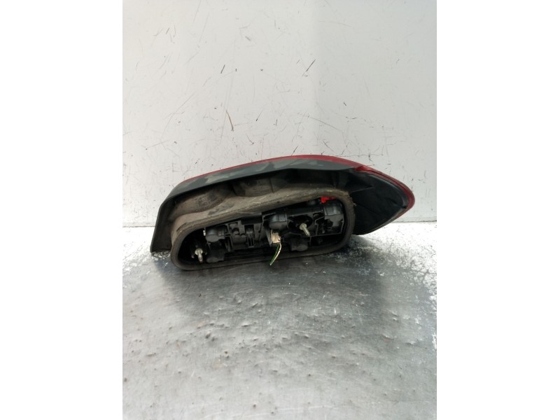 Recambio de piloto trasero izquierdo para peugeot 306 hatchback (7a, 7c, n3, n5) 1.9 dt referencia OEM IAM   1997