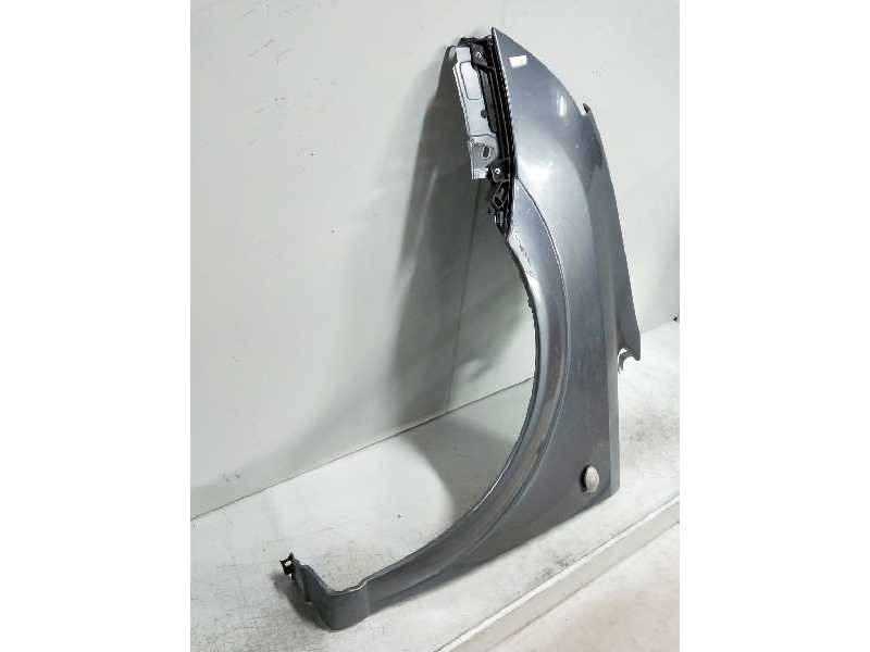 Recambio de aleta delantera izquierda para opel meriva 1.6 16v referencia OEM IAM   