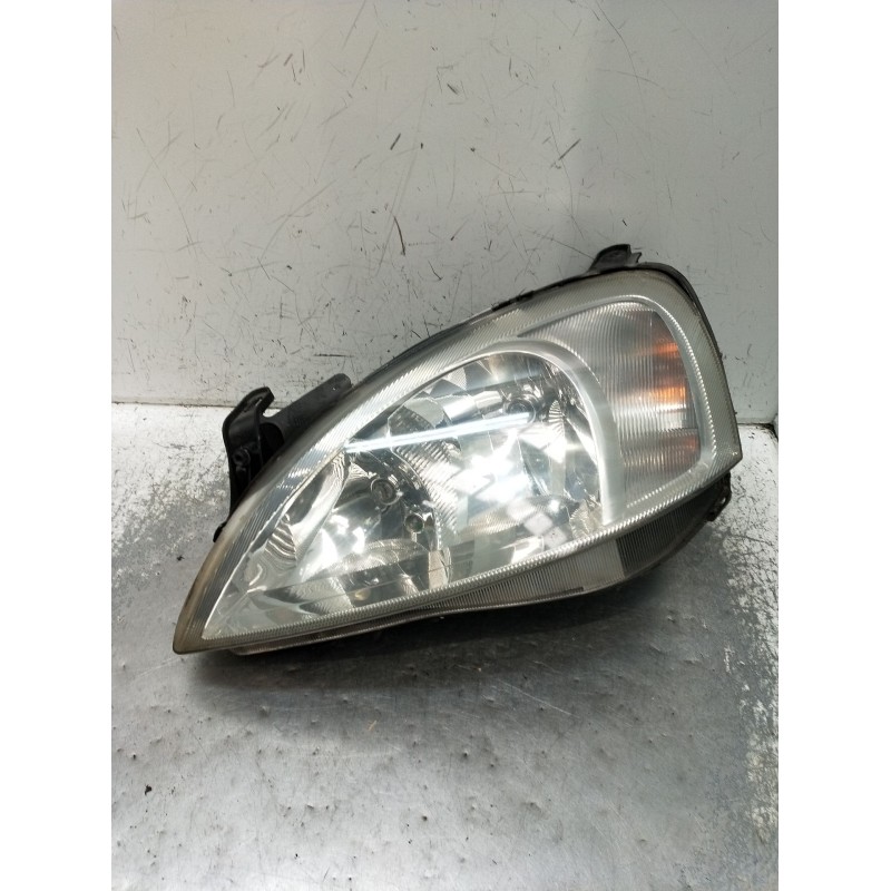 Recambio de faro izquierdo para opel corsa c (x01) 1.7 di (f08, f68) referencia OEM IAM   2001