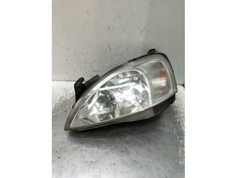 Recambio de faro izquierdo para opel corsa c (x01) 1.7 di (f08, f68) referencia OEM IAM   2001