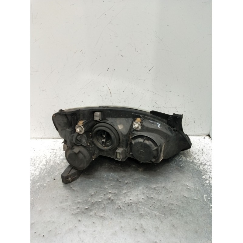 Recambio de faro izquierdo para opel corsa c (x01) 1.7 di (f08, f68) referencia OEM IAM   2001