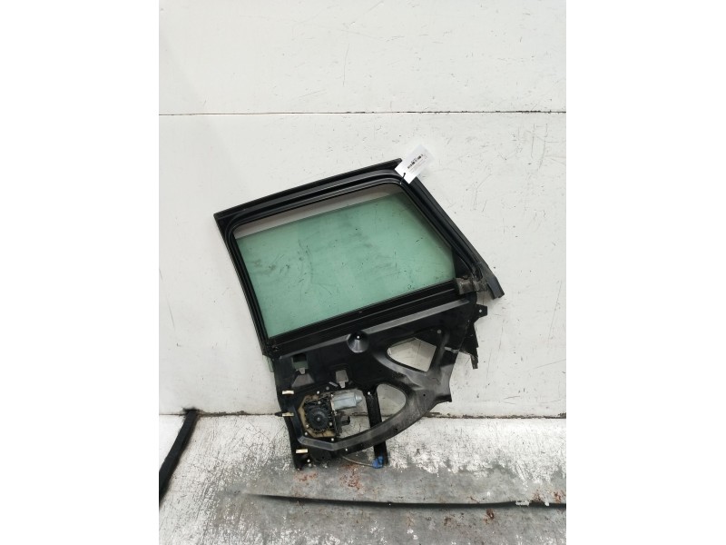 Recambio de elevalunas delantero derecho para audi a3 (8l1) 1.6 referencia OEM IAM  5P 2000