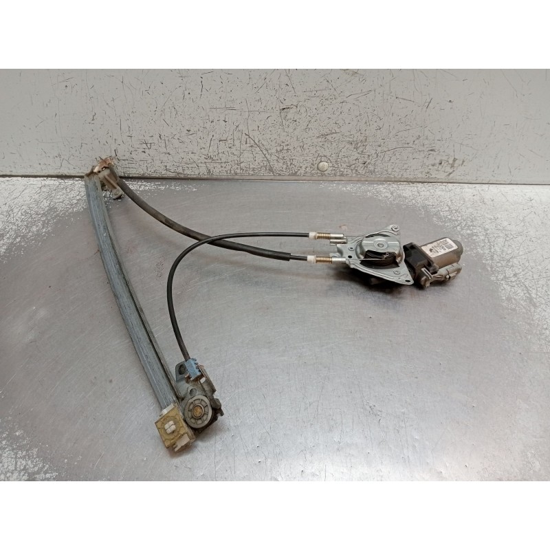Recambio de elevalunas delantero derecho para peugeot 106 ii (1a_, 1c_) 1.5 d referencia OEM IAM 400672T3 5P 1996