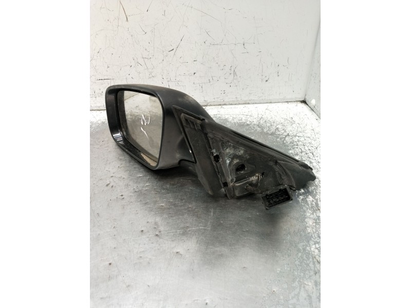 Recambio de retrovisor izquierdo para audi a3 (8l1) 1.6 referencia OEM IAM  ELÉCTRICO 2000