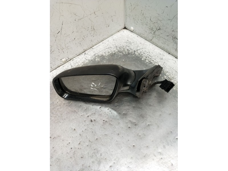 Recambio de retrovisor izquierdo para audi a3 (8l1) 1.6 referencia OEM IAM  ELÉCTRICO 2000