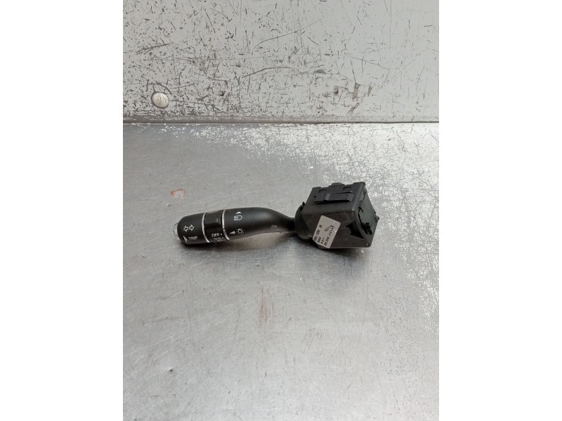 Recambio de mando luces para jaguar xj luxury referencia OEM IAM 8W8313335AB 28536027 2009