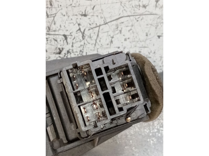 Recambio de mando luces para peugeot 106 ii (1a_, 1c_) 1.5 d referencia OEM IAM 96236415ZL 34388501 1996