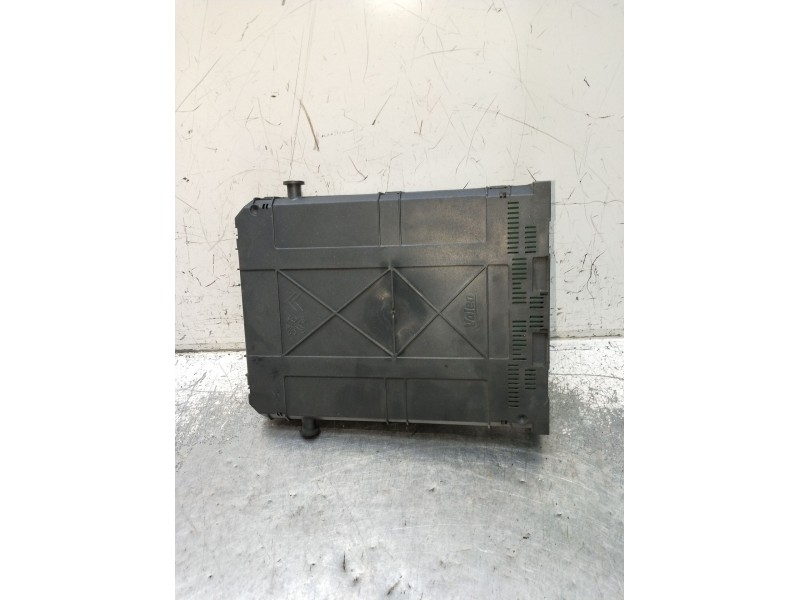 Recambio de caja reles / fusibles para peugeot 207/207+ (wa_, wc_) 1.6 hdi referencia OEM IAM 9674016680 22661F01 2009