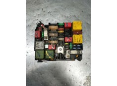 Recambio de caja reles / fusibles para peugeot 2008 (--.2013) active referencia OEM IAM 9804846880  2016