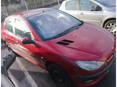 peugeot 206 berlina del año 2001