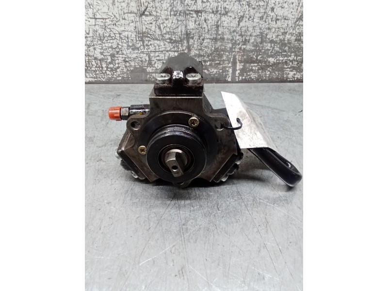 Recambio de bomba inyeccion para mercedes-benz clase c (w203) c 270 cdi (203.016) referencia OEM IAM 0445010019 A6120700001 BOSC