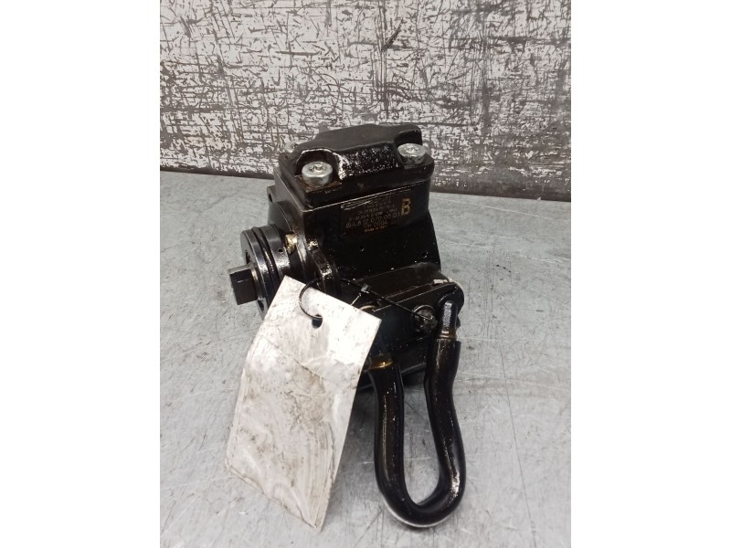 Recambio de bomba inyeccion para mercedes-benz clase c (w203) c 270 cdi (203.016) referencia OEM IAM 0445010019 A6120700001 BOSC