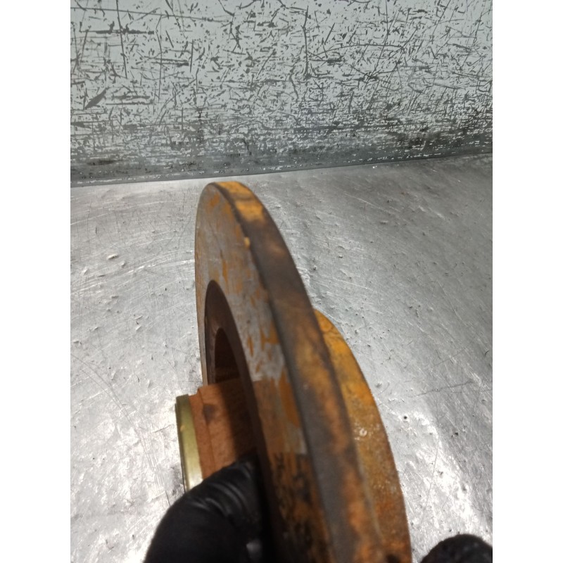 Recambio de disco freno trasero para renault laguna ii (bg0/1_) 1.9 dci (bg0r, bg0e) referencia OEM IAM   