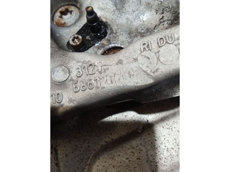 Recambio de mangueta delantera derecha para bmw x1 (e84) sdrive 18 d referencia OEM IAM 686120601  