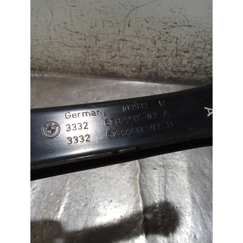 Recambio de brazo suspension superior trasero derecho para bmw x1 (e84) sdrive 18 d referencia OEM IAM 678223702 678223802 09