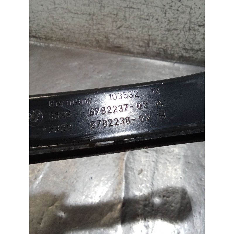 Recambio de brazo suspension superior trasero izquierdo para bmw x1 (e84) sdrive 18 d referencia OEM IAM 678223702 678223802 09