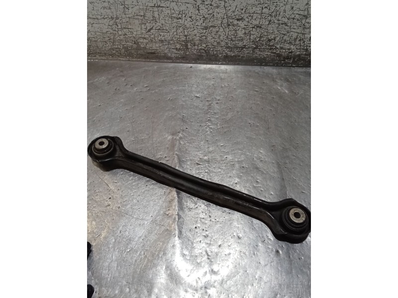 Recambio de brazo suspension inferior trasero derecho para bmw x1 (e84) sdrive 18 d referencia OEM IAM 676347111  