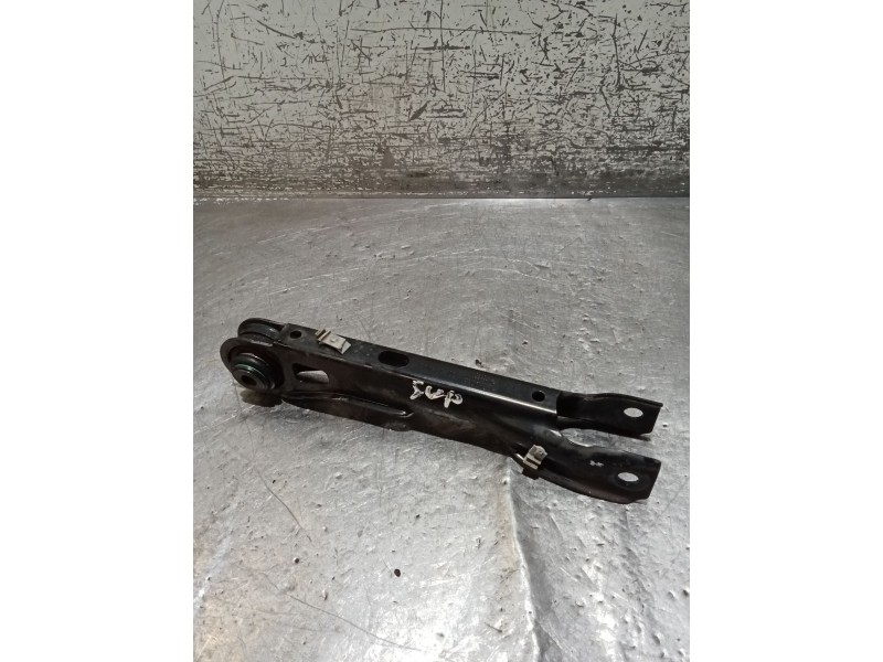 Recambio de brazo suspension superior trasero izquierdo para bmw x1 (e84) sdrive 18 d referencia OEM IAM 6782168  09