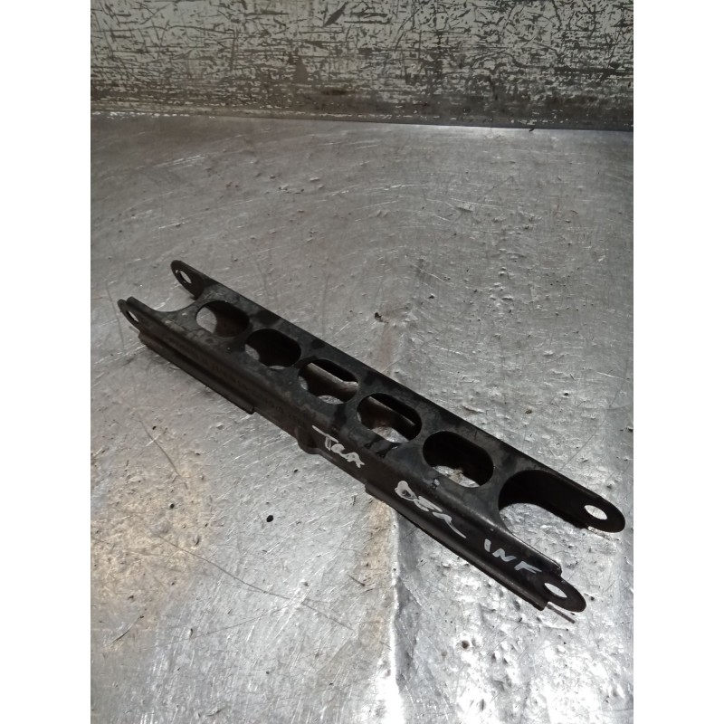Recambio de brazo suspension inferior trasero derecho para bmw x1 (e84) sdrive 18 d referencia OEM IAM 676347703  09
