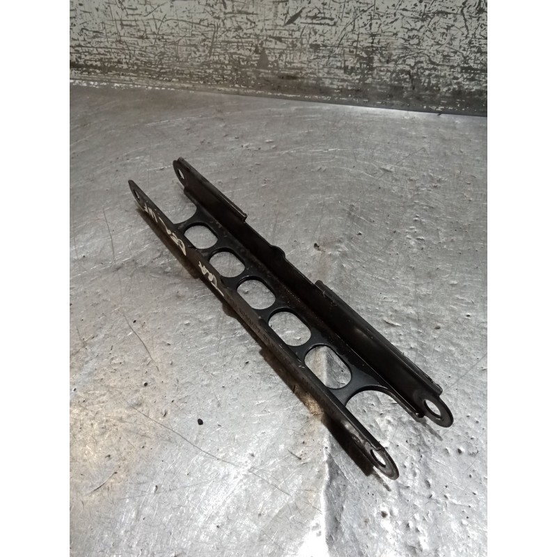 Recambio de brazo suspension inferior trasero derecho para bmw x1 (e84) sdrive 18 d referencia OEM IAM 676347703  09