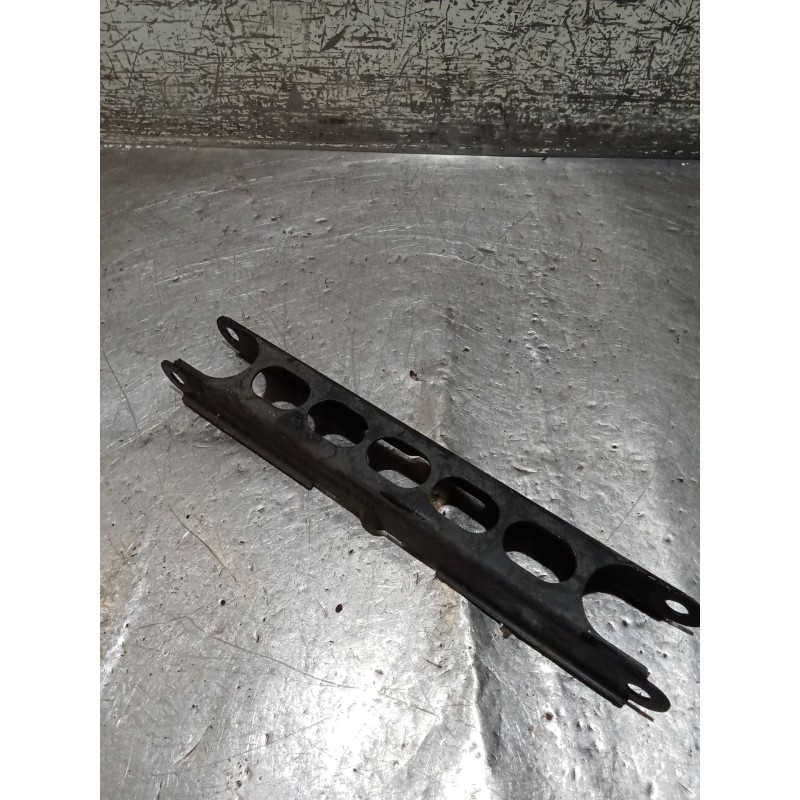 Recambio de brazo suspension inferior trasero izquierdo para bmw x1 (e84) sdrive 18 d referencia OEM IAM 676347703  09