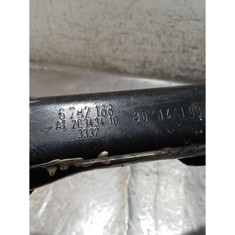 Recambio de brazo suspension superior trasero derecho para bmw x1 (e84) sdrive 18 d referencia OEM IAM 6782168  