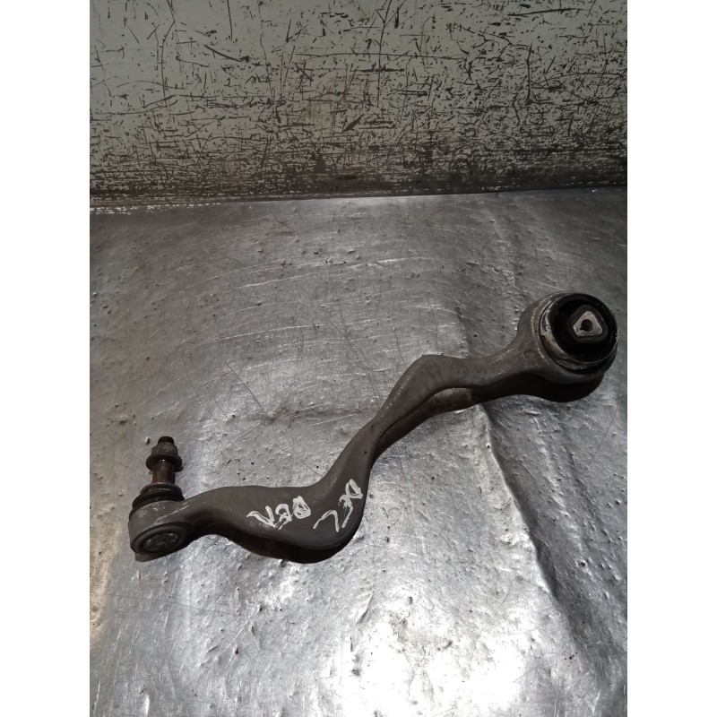Recambio de brazo suspension inferior delantero derecho para bmw x1 (e84) sdrive 18 d referencia OEM IAM   