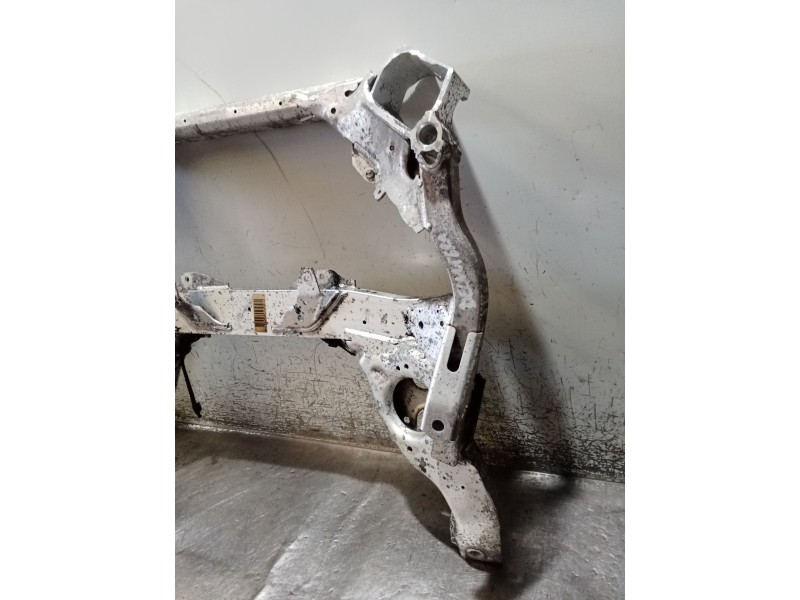 Recambio de puente delantero para bmw x1 (e84) sdrive 18 d referencia OEM IAM 5051498127 09 CUNA